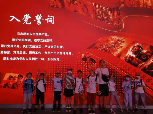 两个黄鹂社会实践课