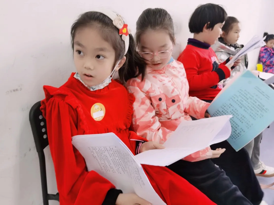 两个黄鹂