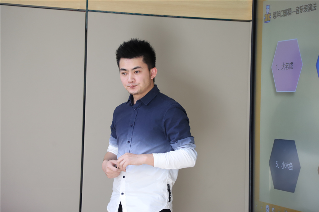 两个黄鹂